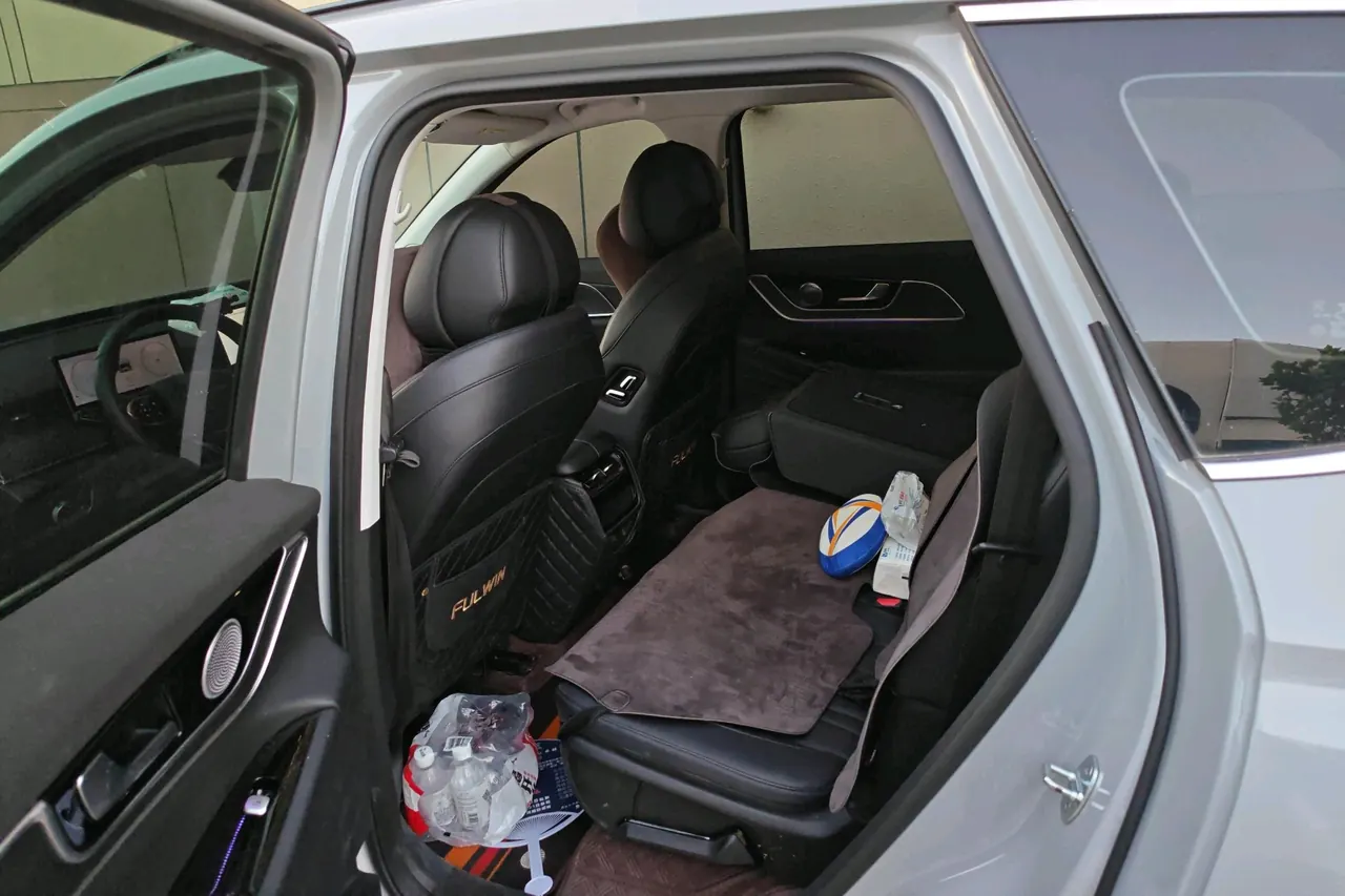 Chery 2024 Fengyun T9 C- DM 1.5T 120 Long Endurance Comfortable 7-seat Automatic Gear 6