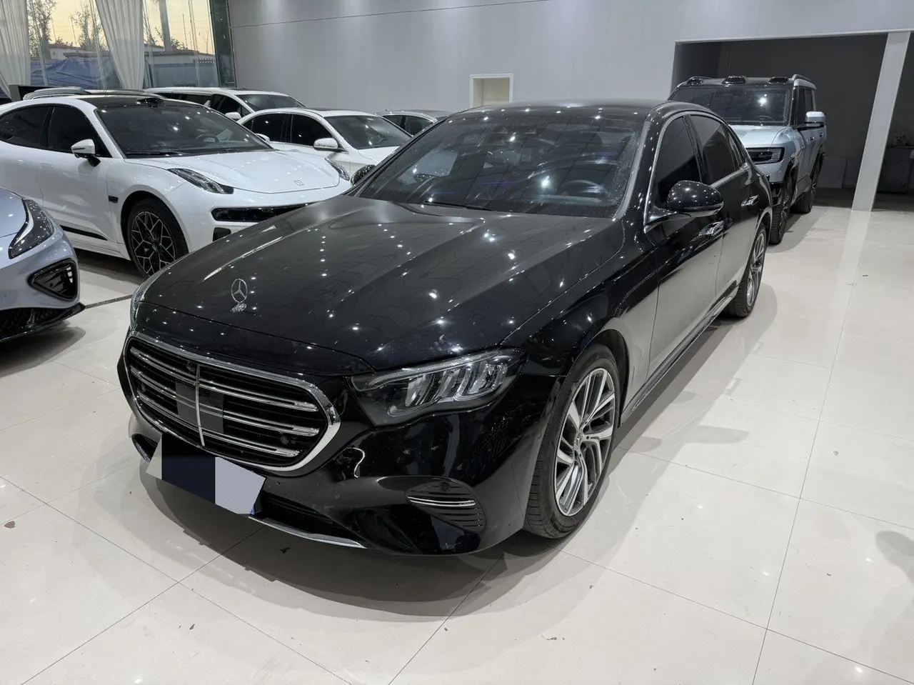 Open image lightbox: Mercedes Benz E Class 2024 E 300 L 48V 2.0T Fashion Automatic Gear