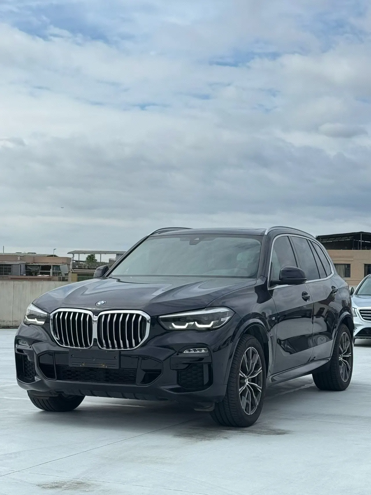 BMW X5 (Imported) 2021 X5 xDrive30i 2.0T M Sports Suit Automatic Gear - View 1