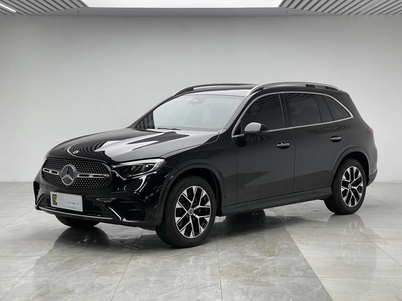 Open image lightbox: Mercedes Benz 2024 GLC 260 L 4MATIC 48V 2.0T Luxury 5-seat Automatic Gear