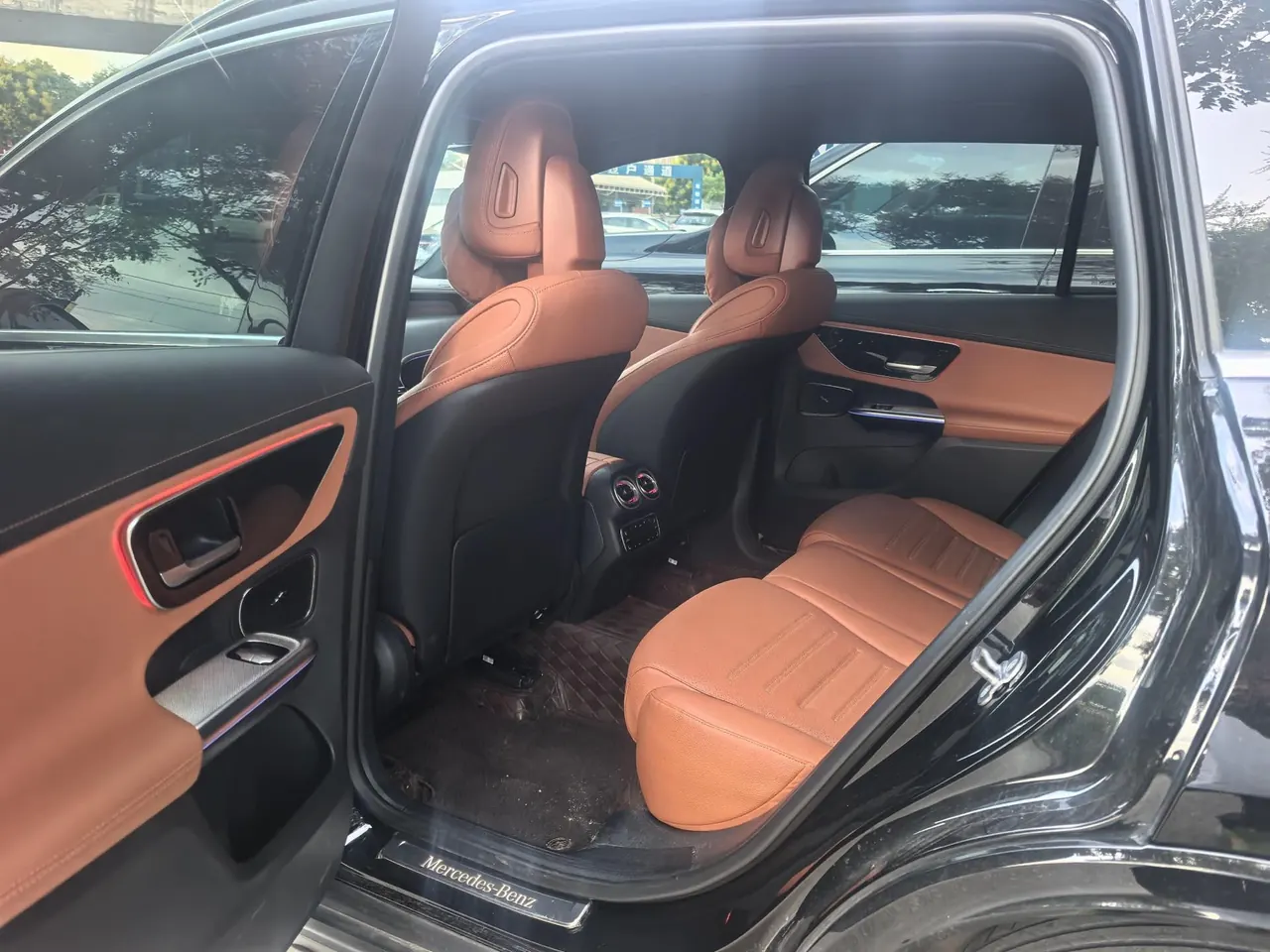 Mercedes Benz 2024 GLC 260 L 4MATIC 48V 2.0T Luxury 5-seat Automatic Gear 6