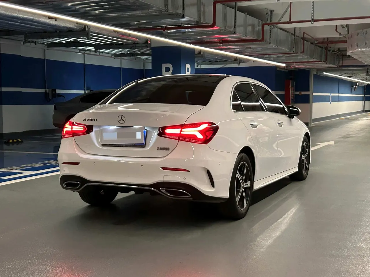 Mercedes Benz Class A 2022 A 200 L 1.3T Fashion (Change 3) Automatic 4