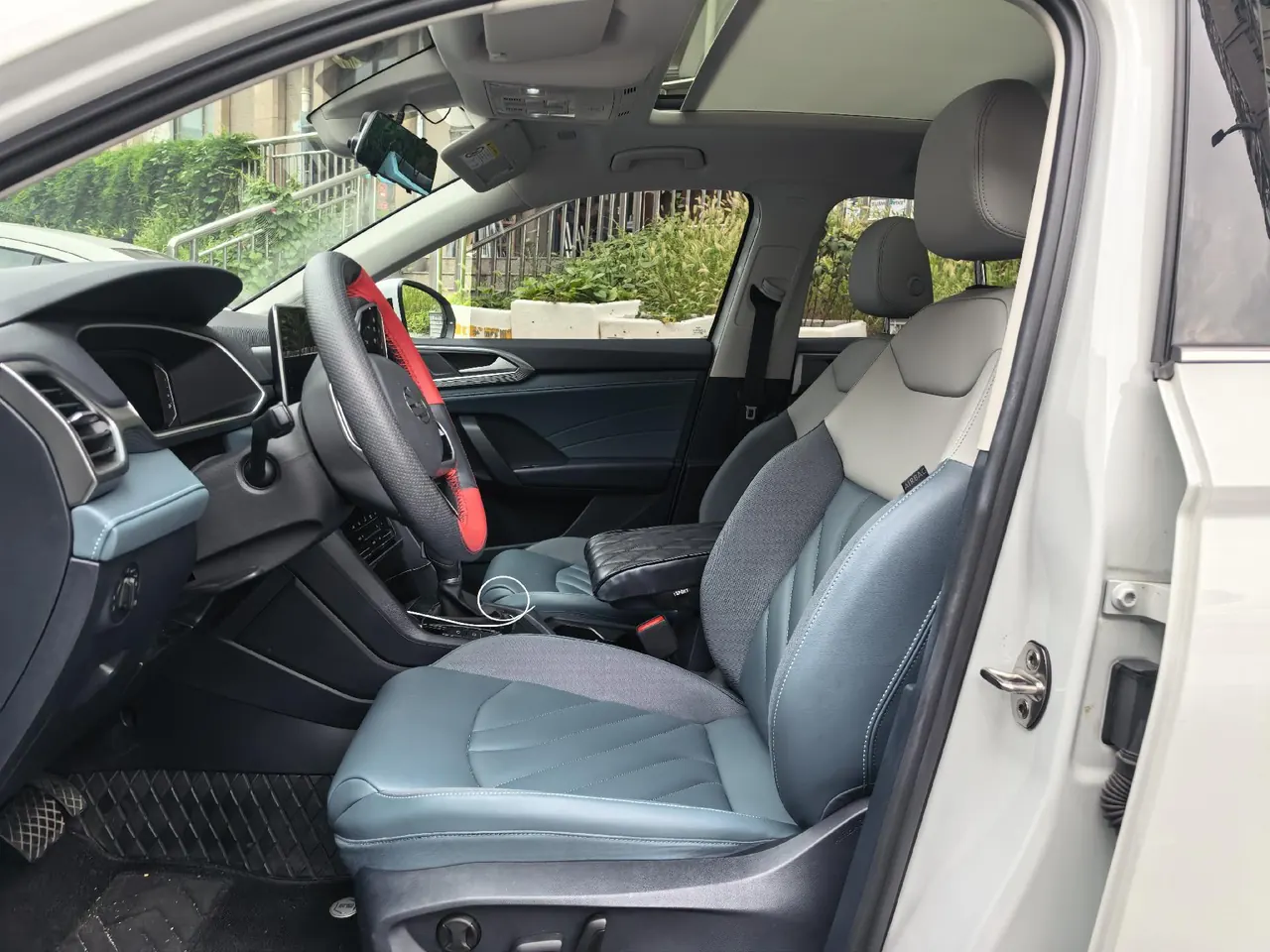 Volkswagen 2023 Tuyue 1.5TSI 300TSI Two-Drive Full Moon Edition Automatic Gear 7