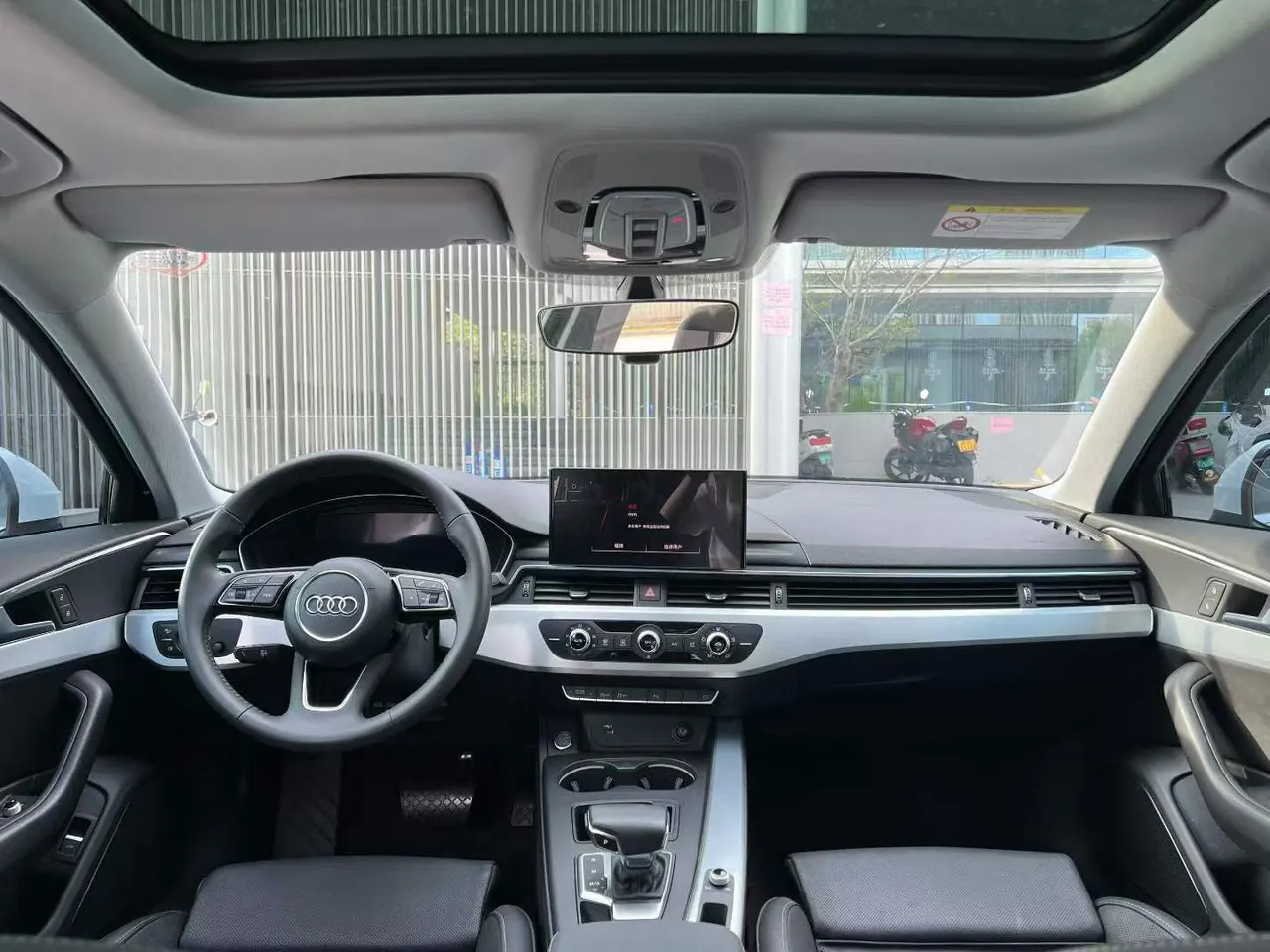 Audi 2020 A4L 2.0TFSI 40TFSI Fashion Dynamic Automatic 4