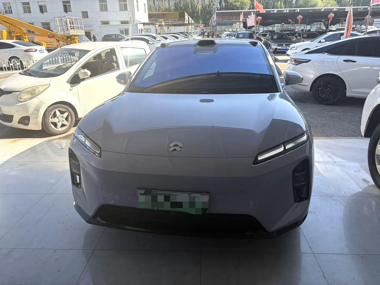NIO 2025 ET5 75kWh automatic transmission 2