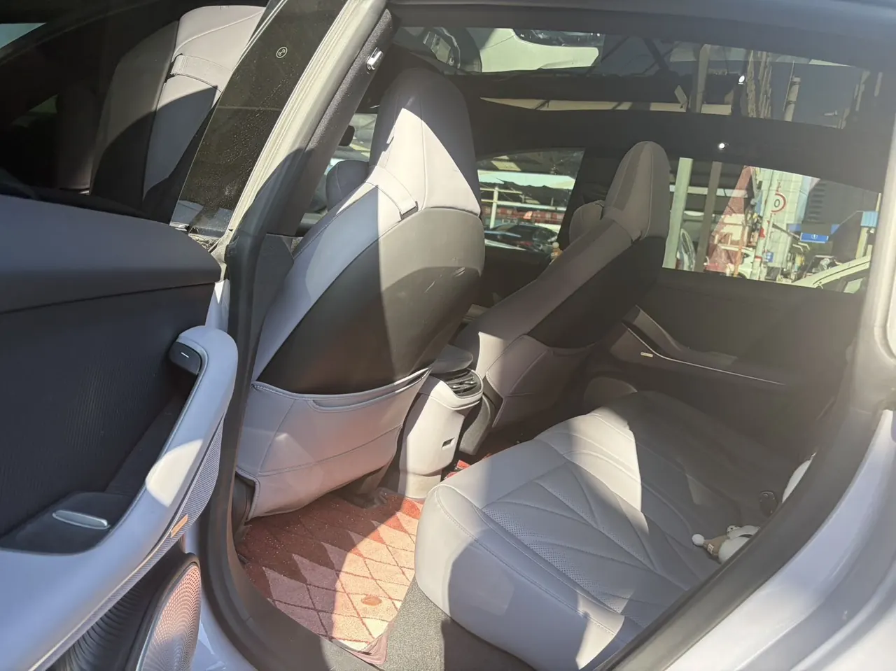 NIO 2025 ET5 75kWh automatic transmission 8