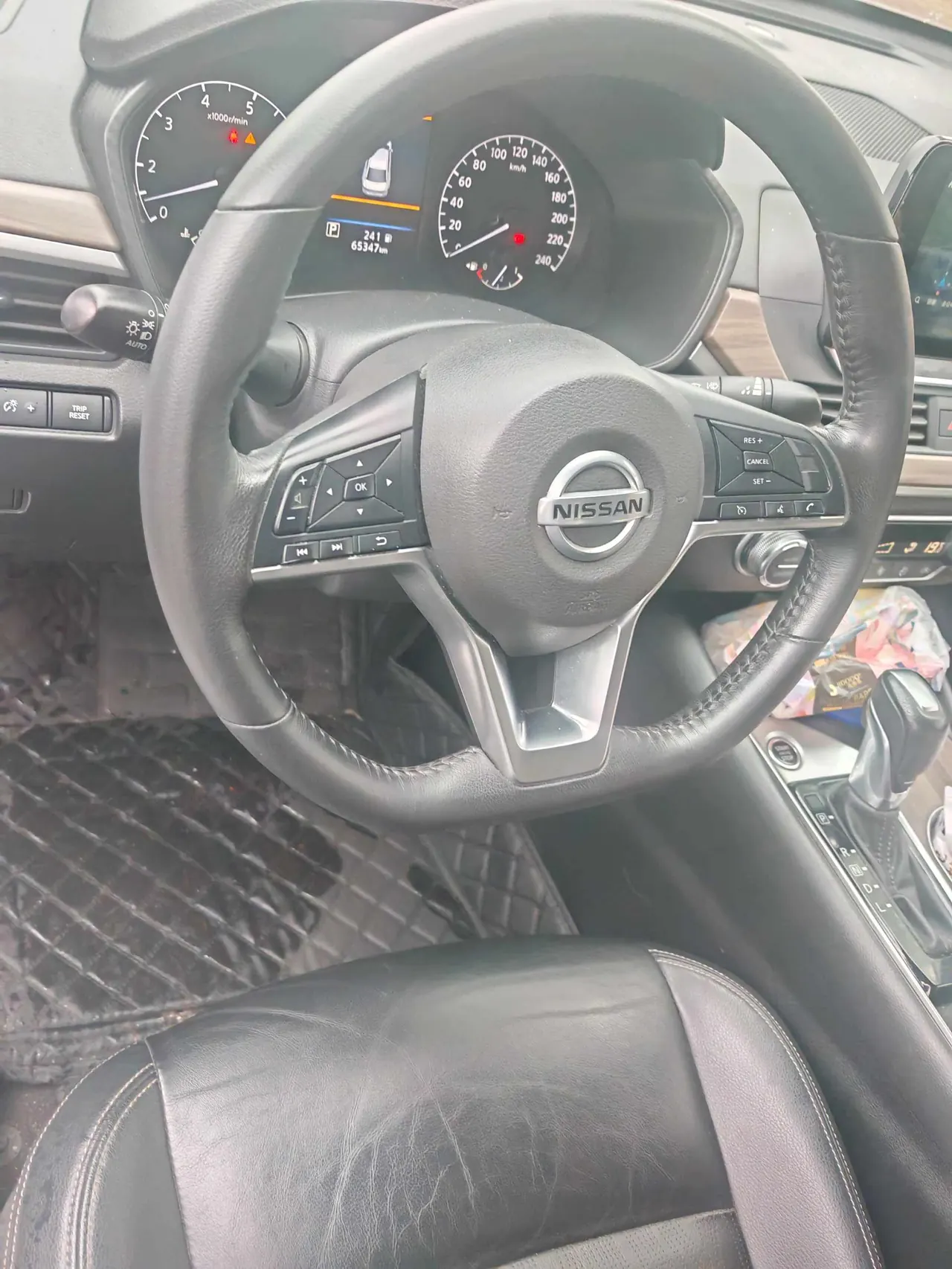 Nissan 2021 Teana 2.0 Stepless XL Comfort Edition Automatic Gear 3