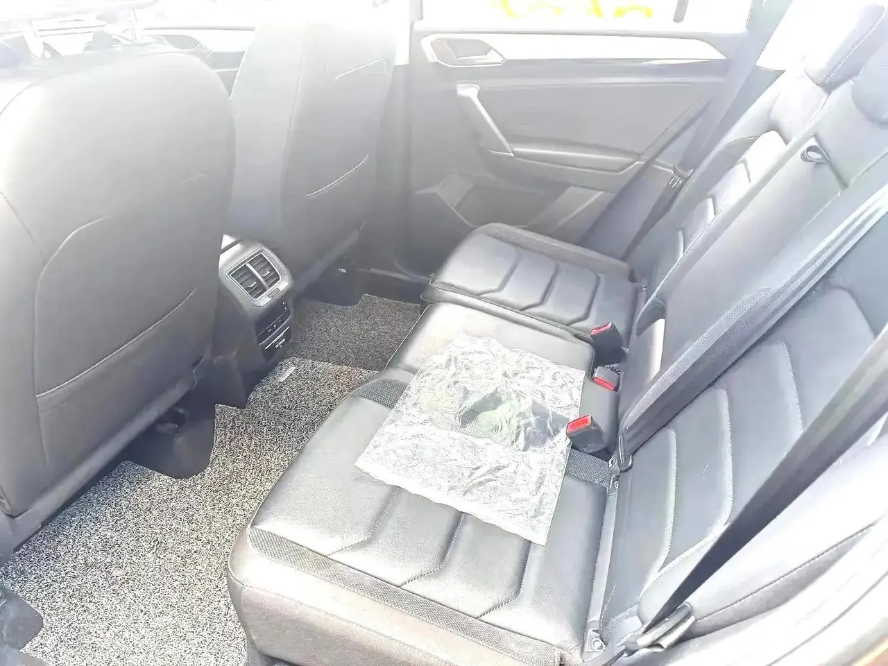 Volkswagen 2020 Tanyue 1.4TSI 280TSI Two-Drive Deluxe Smart Joint Edition Automatic Gear 4