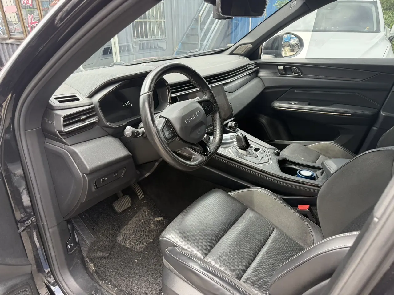 LYNK&amp;CO 2021 LYNK&amp;CO 01 2.0TD 4-wheel drive night version automatic gear 2