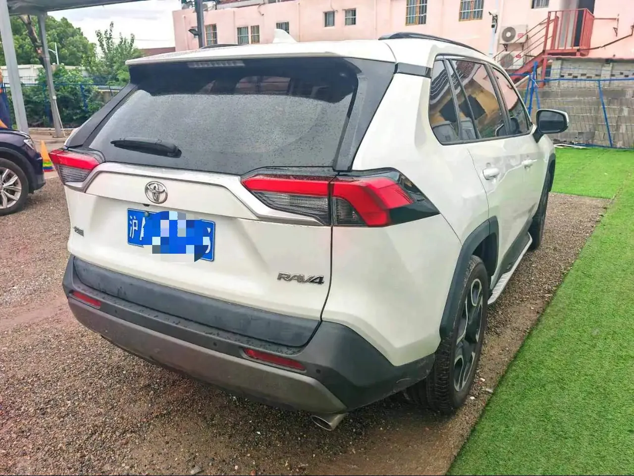 Toyota 2020 RAV4 Rongbo 2.0 Stepless Two-Drive Premium Edition Automatic Gear 5