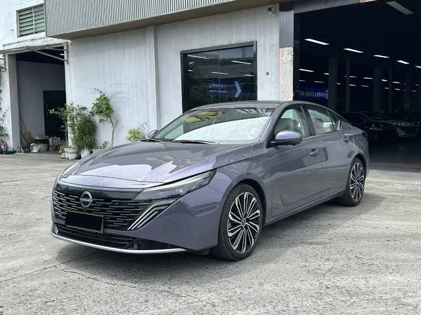 Nissan 2026 Teana 2.0T Stepless Hongmeng Cockpit Flagship Automatic Gear - View 1