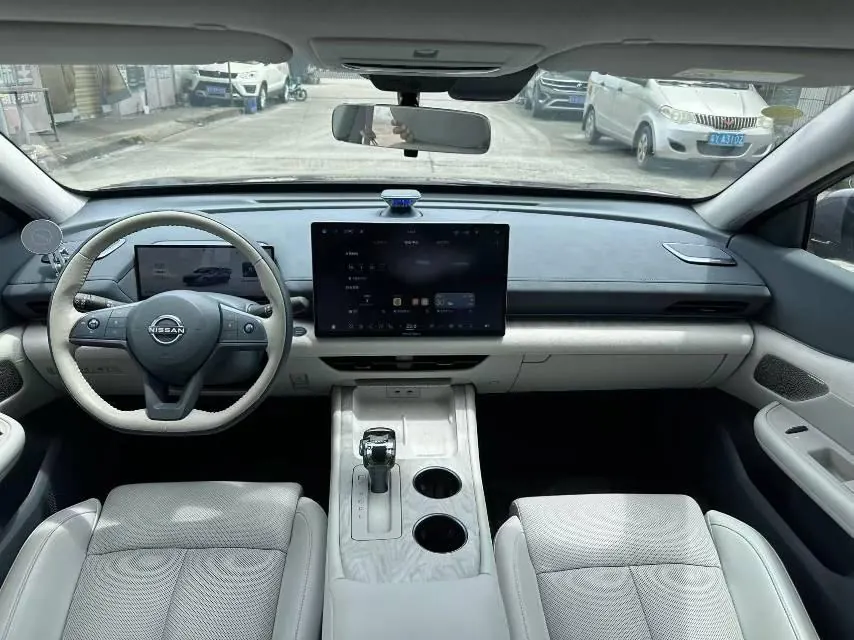 Nissan 2026 Teana 2.0T Stepless Hongmeng Cockpit Flagship Automatic Gear 3