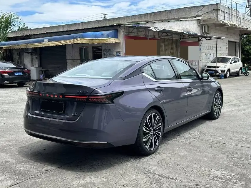 Nissan 2026 Teana 2.0T Stepless Hongmeng Cockpit Flagship Automatic Gear 7