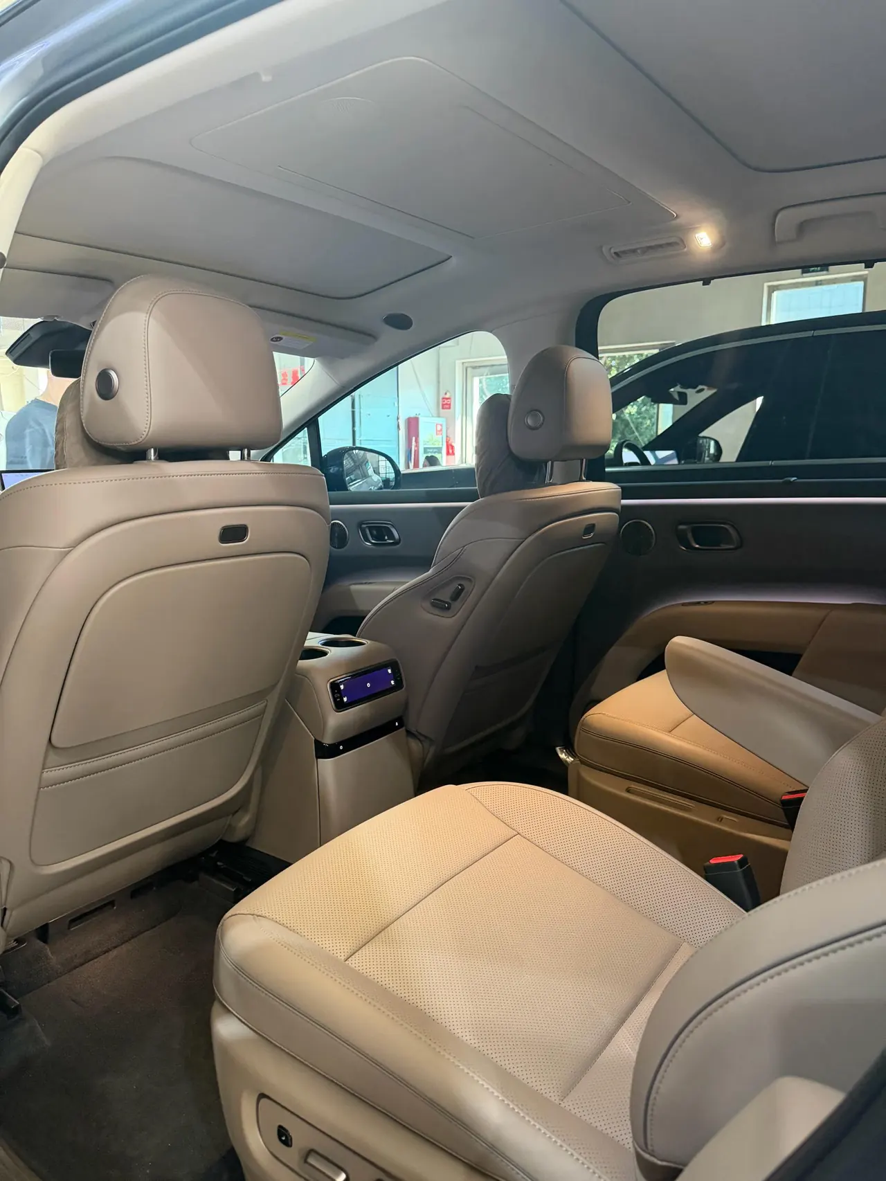 Li 2025 i8 Standard Edition Automatic Gear 6