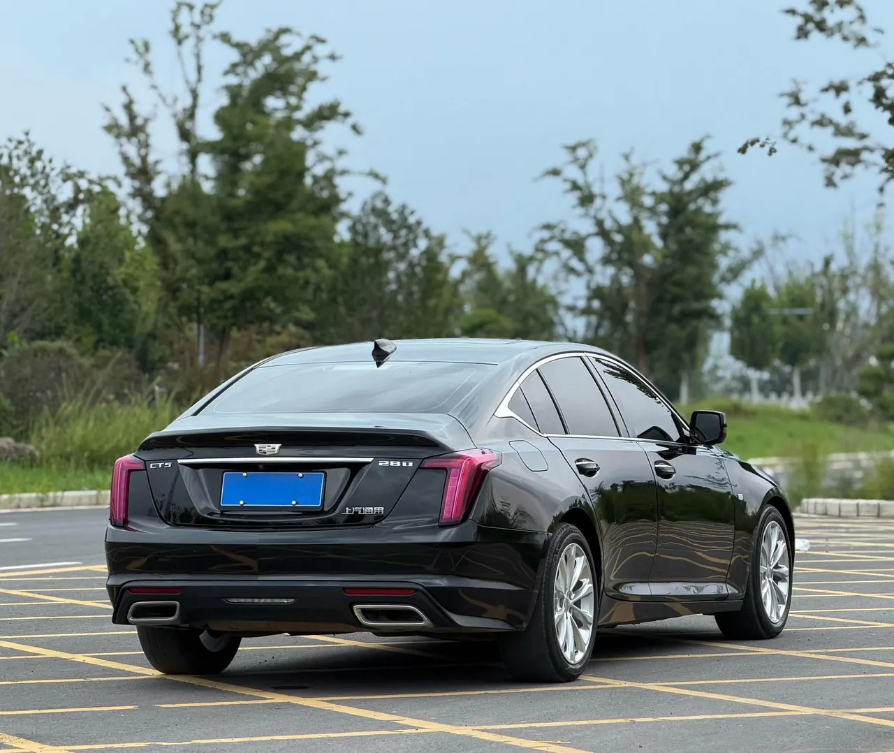 Cadillac 2022 CT5 2.0T 28T luxury automatic gear 7