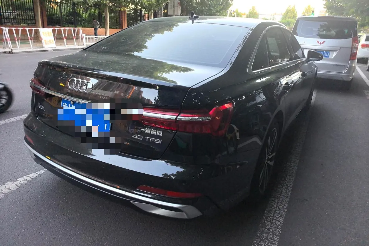 Audi 2024 A6L 2.0TFSI 40TFSI Deluxe Dynamic Automatic 4