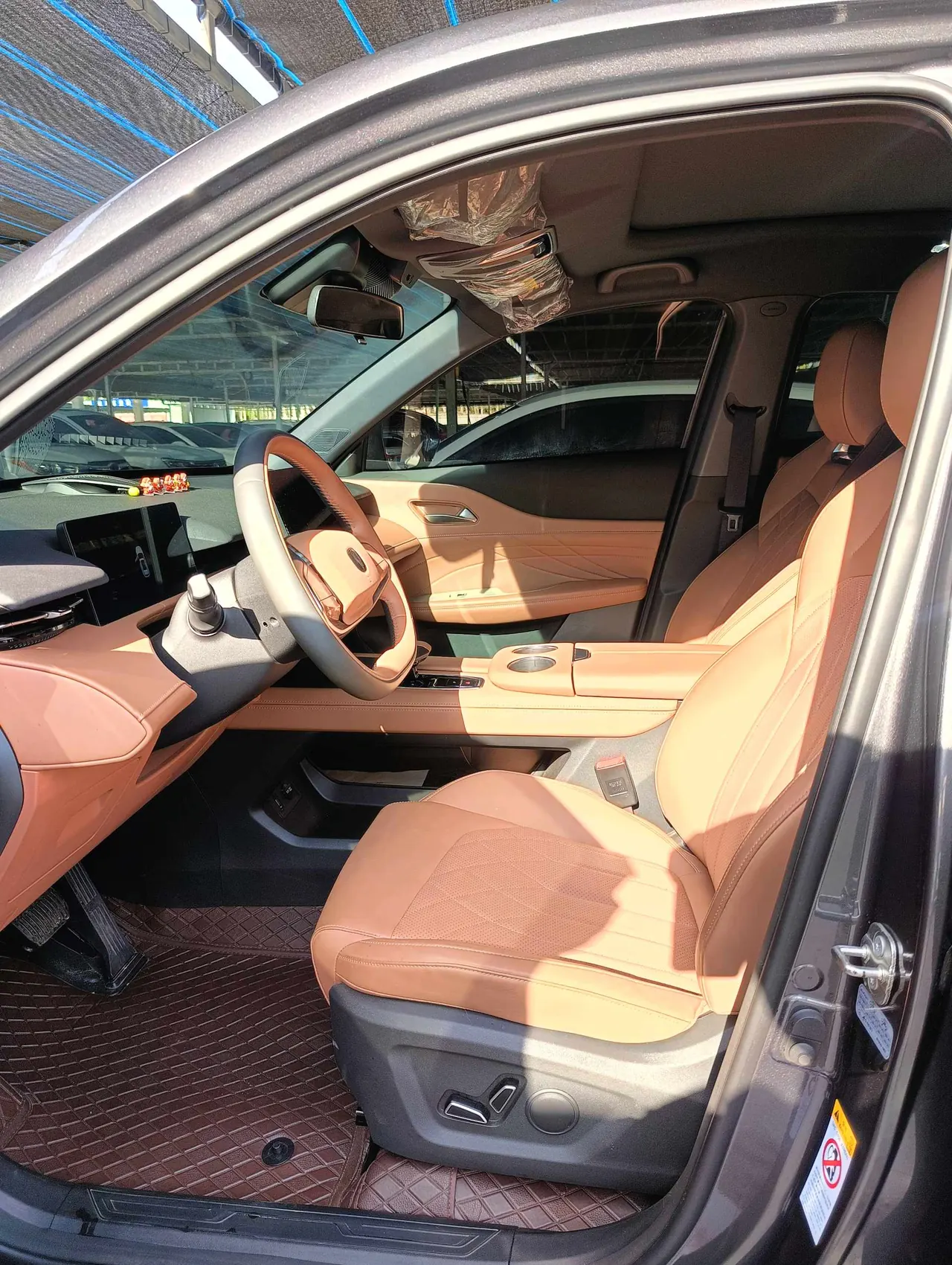 ChangAn 2024 UNI-Z Smart Electric iDD 1.5 Stepless 125km Excellent Automatic Gear 6