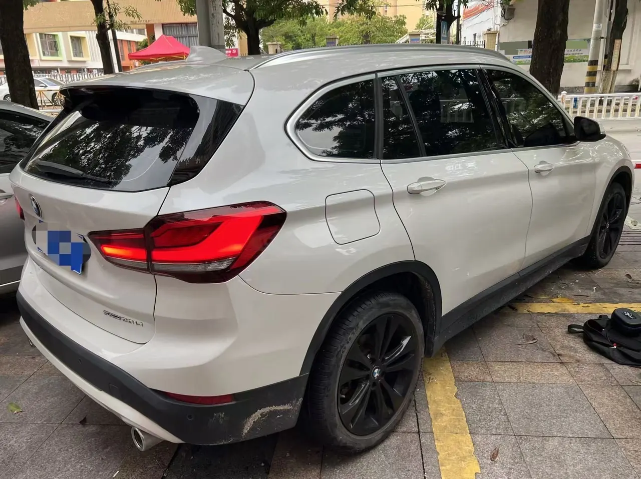 BMW 2020 X1 sDrive20Li 1.5T fashion automatic gear 9