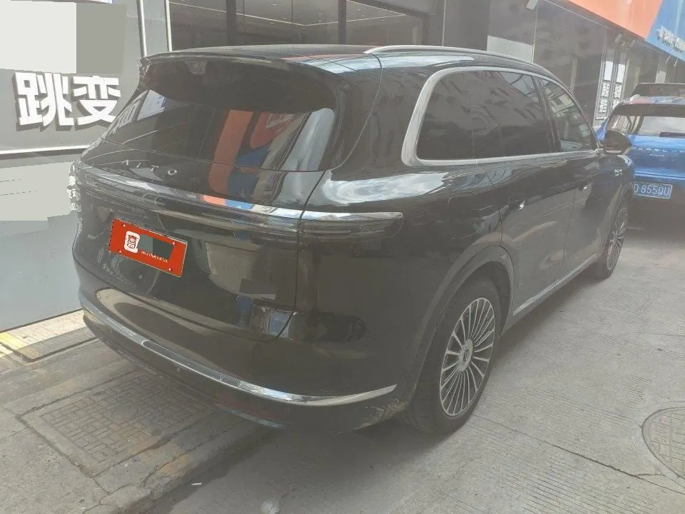 AITO 2026 AITO M7 extended range Max 4-wheel drive version 5 (192-line laser Radar) automatic gear 3