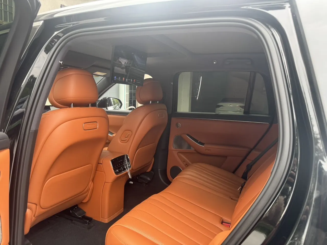 AITO 2026 AITO M7 extended range Max 4-wheel drive version 5 (192-line laser Radar) automatic gear 6