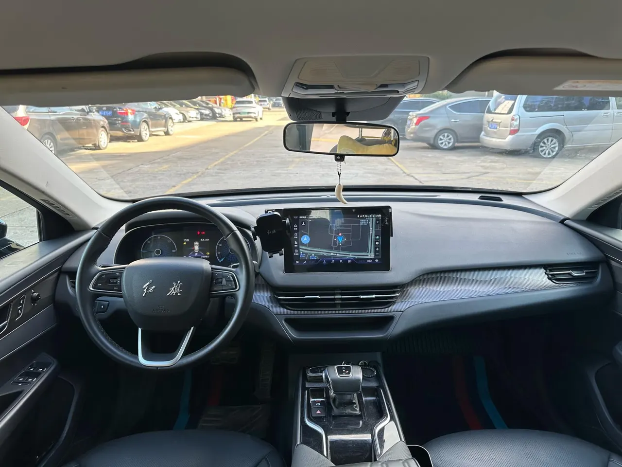 HongQi 2022 E-QM 5 431km Charging Enjoy Edition Automatic Gear 7