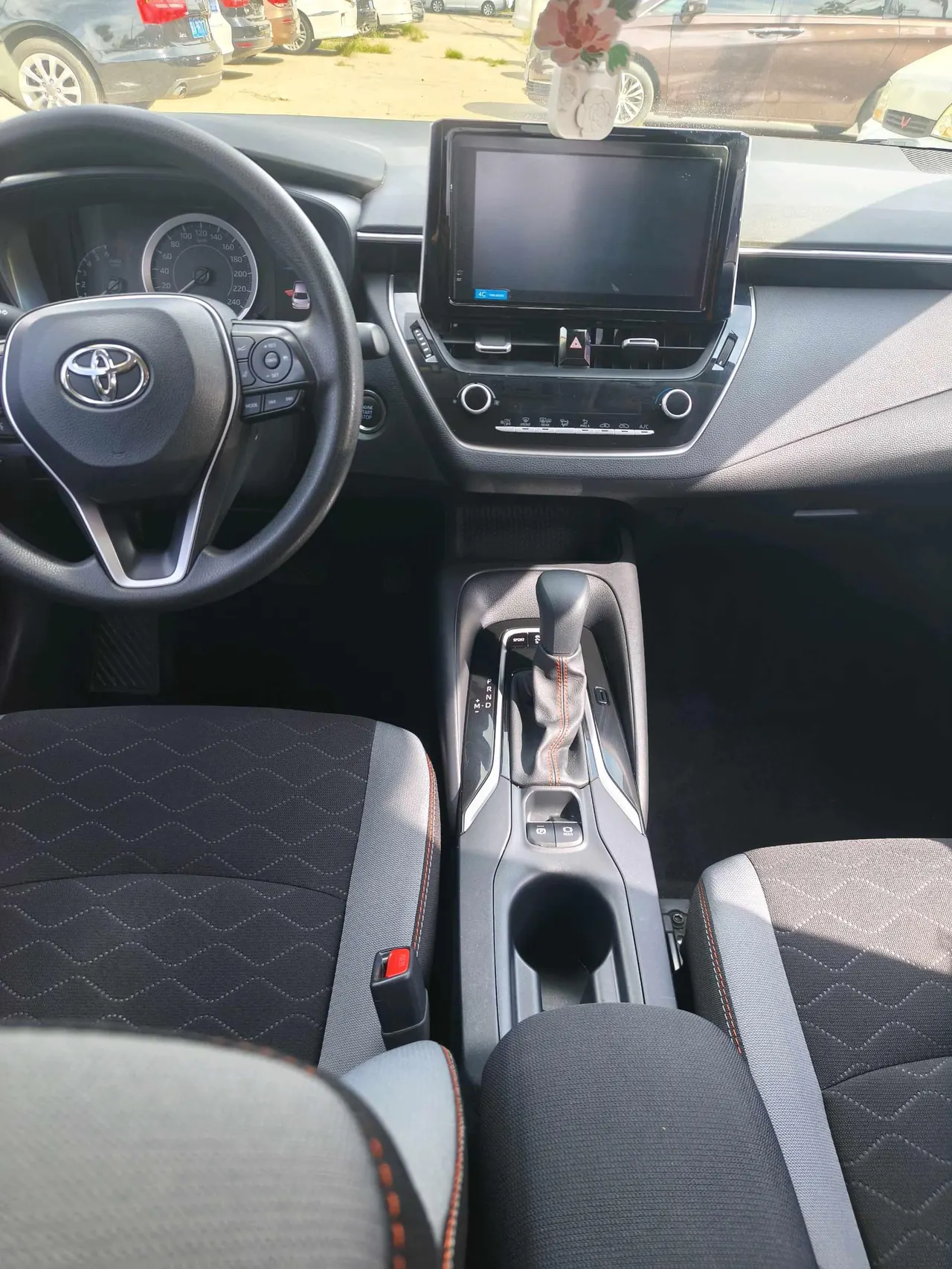Toyota 2021 corolla 1.2T stepless elite PLUS version of automatic gear 3