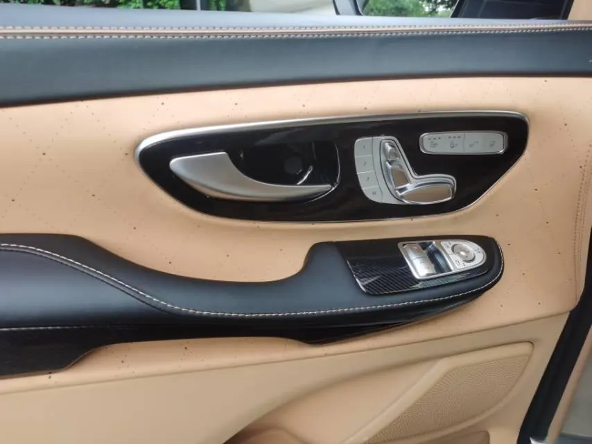Mercedes Benz V 2022V 260 L 2.0T Deluxe Edition Automatic Gear 16