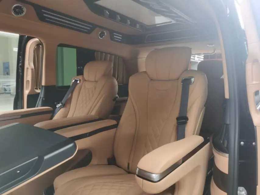 Mercedes Benz V 2022V 260 L 2.0T Deluxe Edition Automatic Gear 23