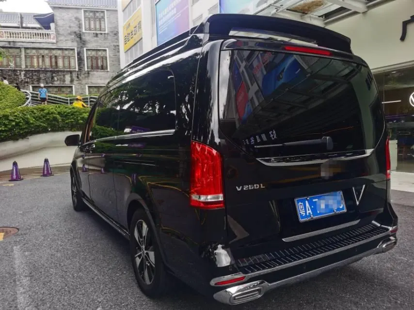 Mercedes Benz V 2022V 260 L 2.0T Deluxe Edition Automatic Gear 5