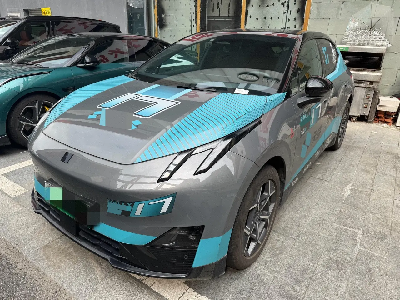 LYNK&amp;CO 2025 LYNK&amp;CO Z 20 530km Rear Drive Max Automatic - View 1