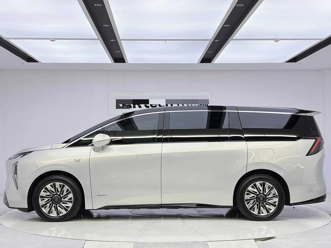 Buick 2026 to the world family 1.5T luxury version of automatic gear 2