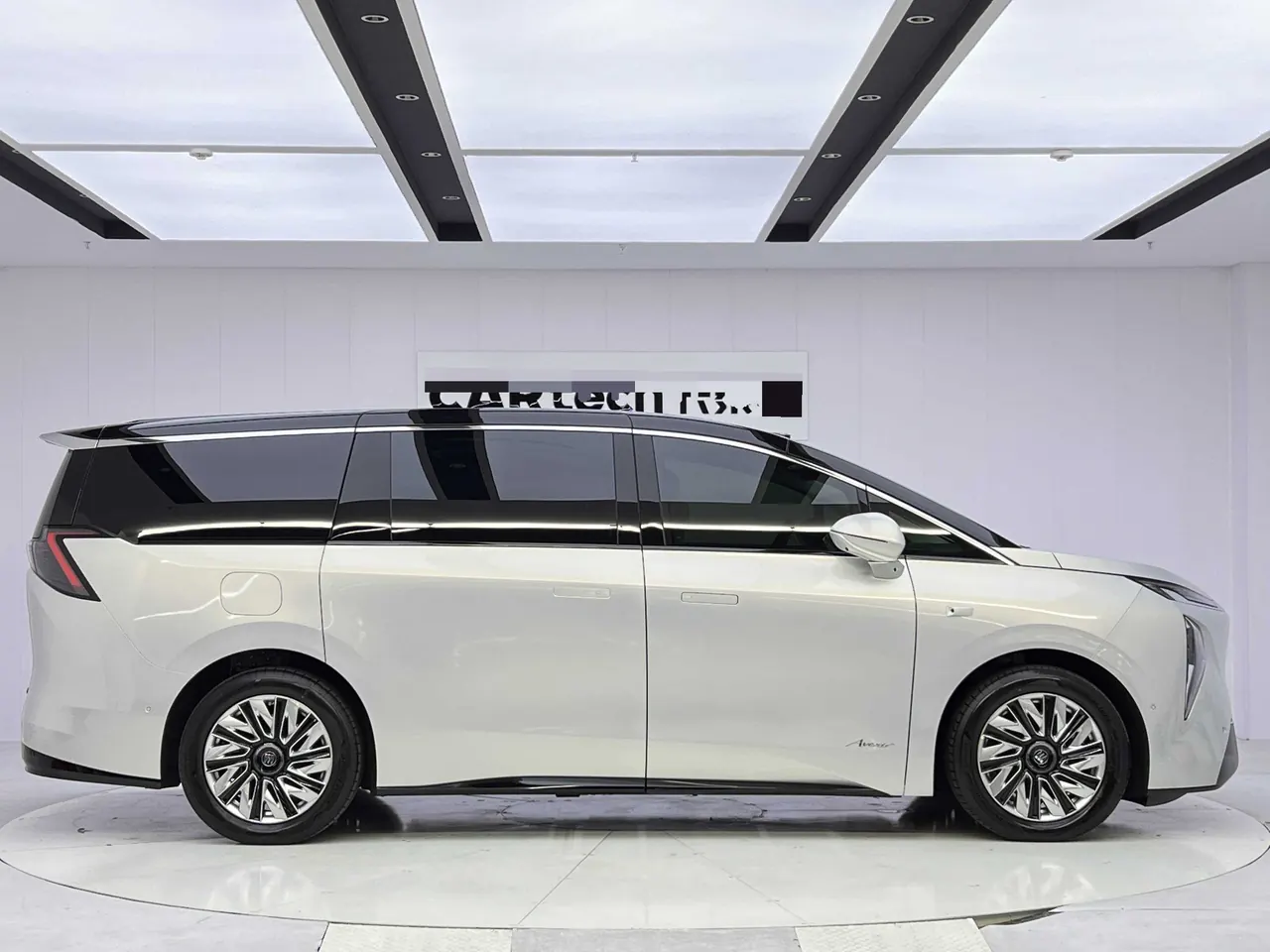 Buick 2026 to the world family 1.5T luxury version of automatic gear 6