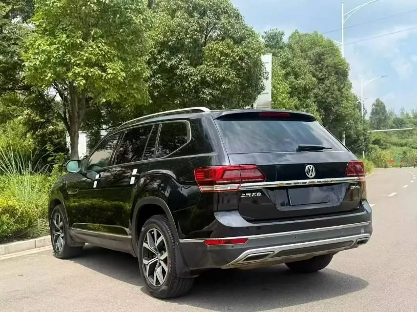 Volkswagen 2020 Touang 2.0TSI 330TSI Two-Drive Deluxe Edition (Modified) Automatic Gear 6