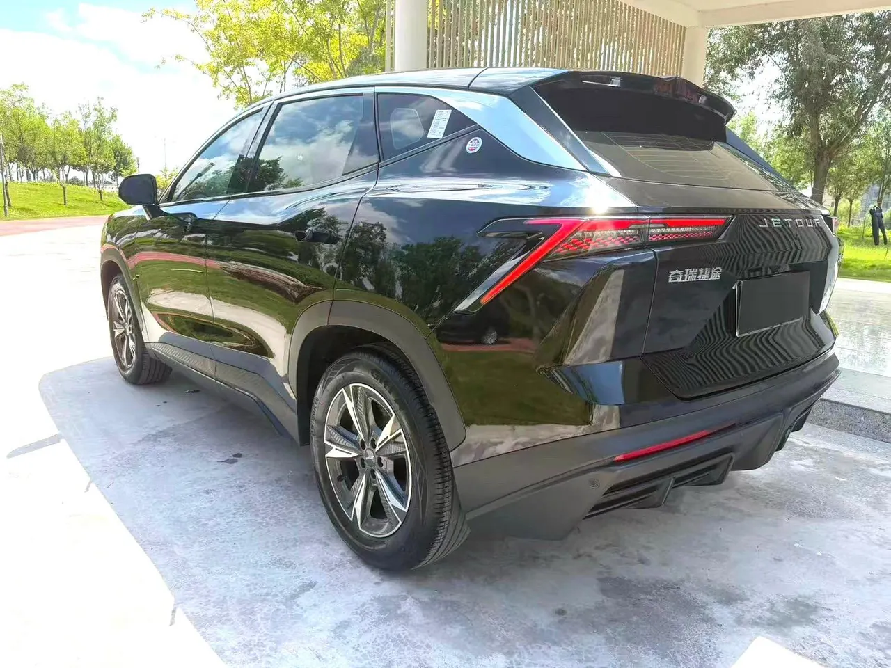 Jetour 2023 Dasheng 1.5T Xingyao PRO automatic gear 3