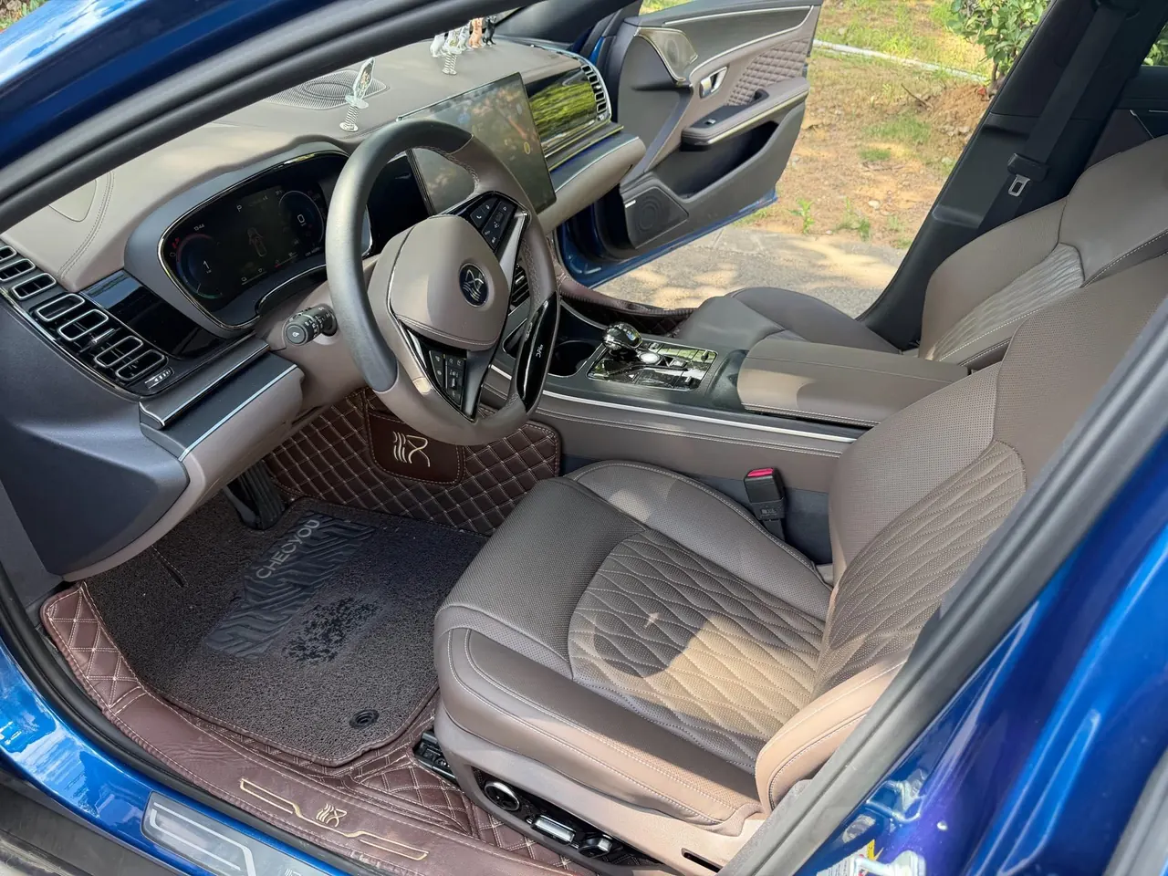 BYD 2022 Han DM-i 1.5T stepless 121KM honorable automatic gear 7