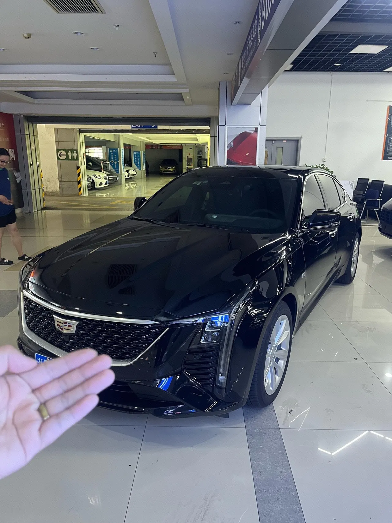 Open image lightbox: Cadillac 2024 CT5 2.0T 28T Luxury Pro Auto