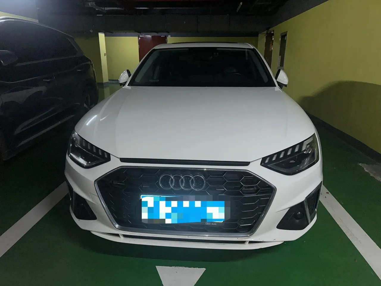Audi 2020 A4L 2.0TFSI 40TFSI Fashion Dynamic Automatic 3