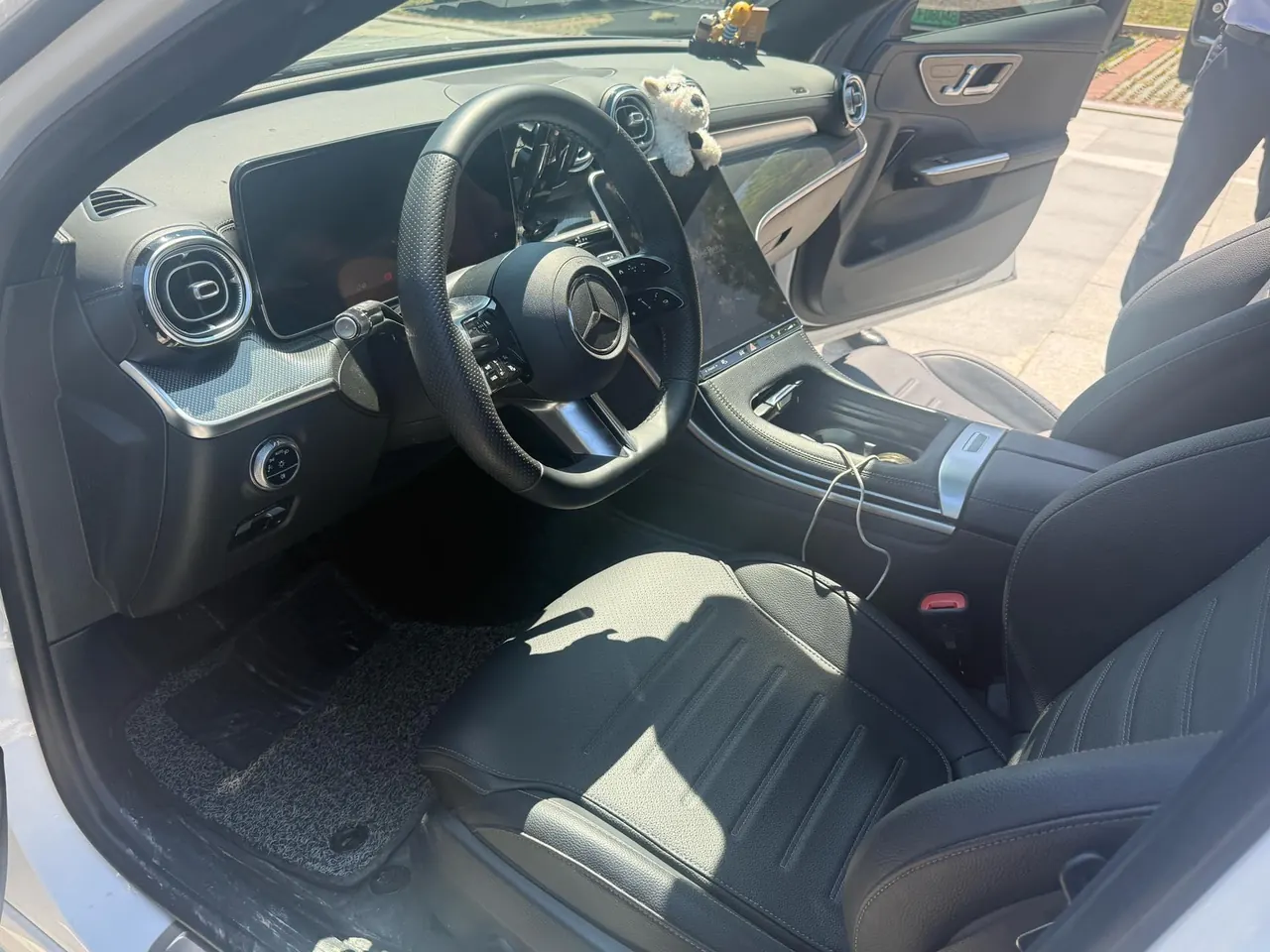 Mercedes Benz Class C 2024 C 260 L 48V 1.5T (Change 3) Automatic 3