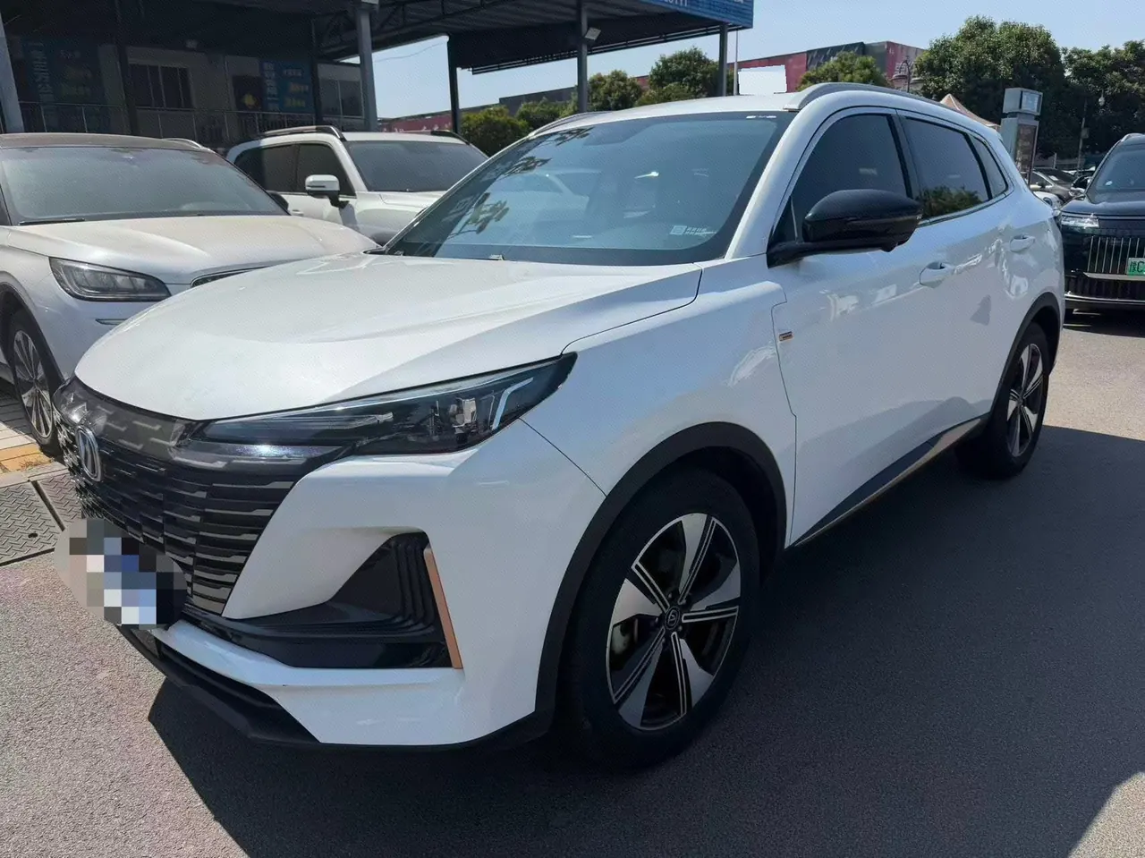ChangAn 2022 CS55 PLUS 1.5T Honorable Automatic Gear - View 1