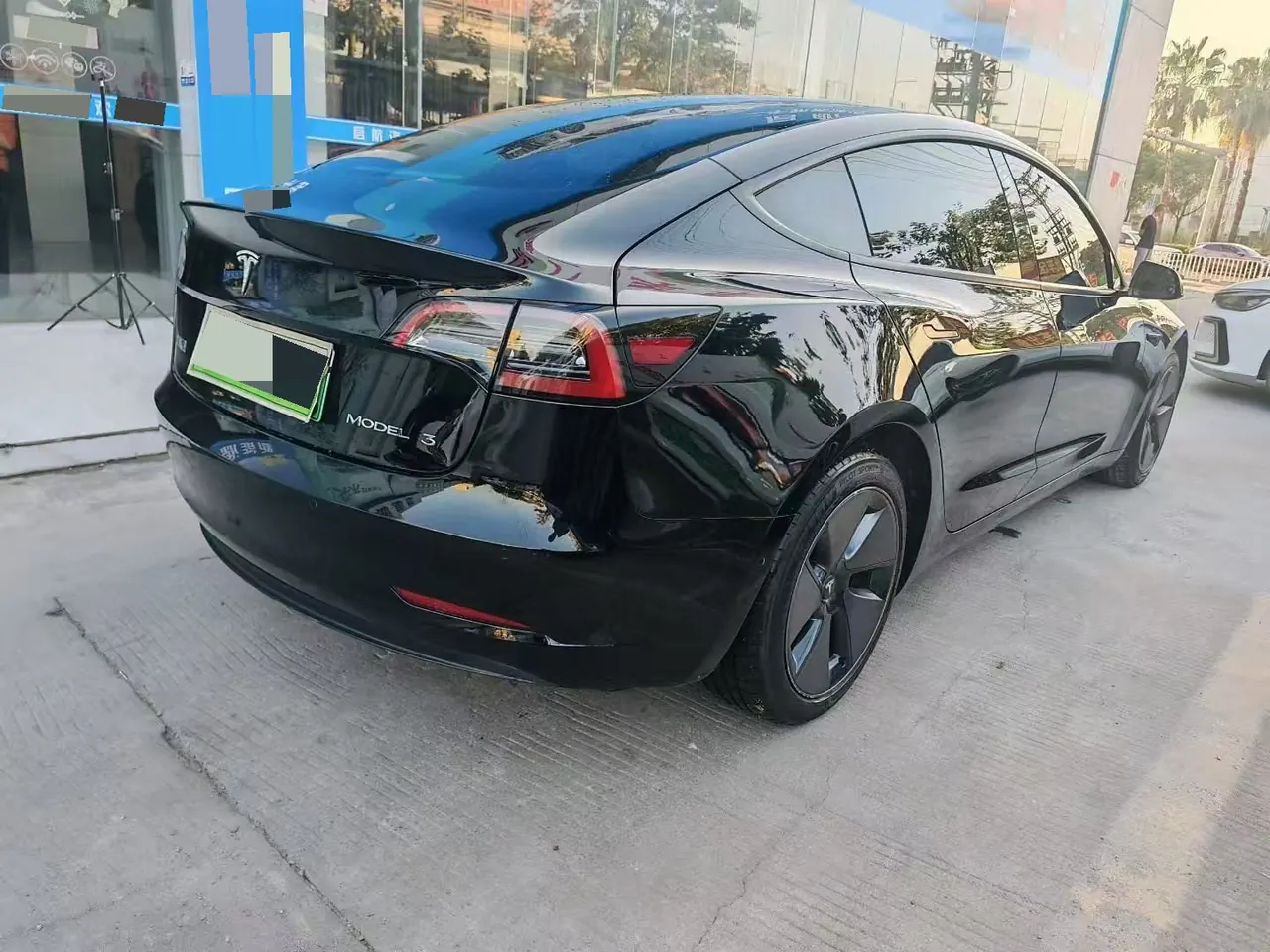 Tesla 2022 Model 3 rear-wheel drive version of automatic transmission 9