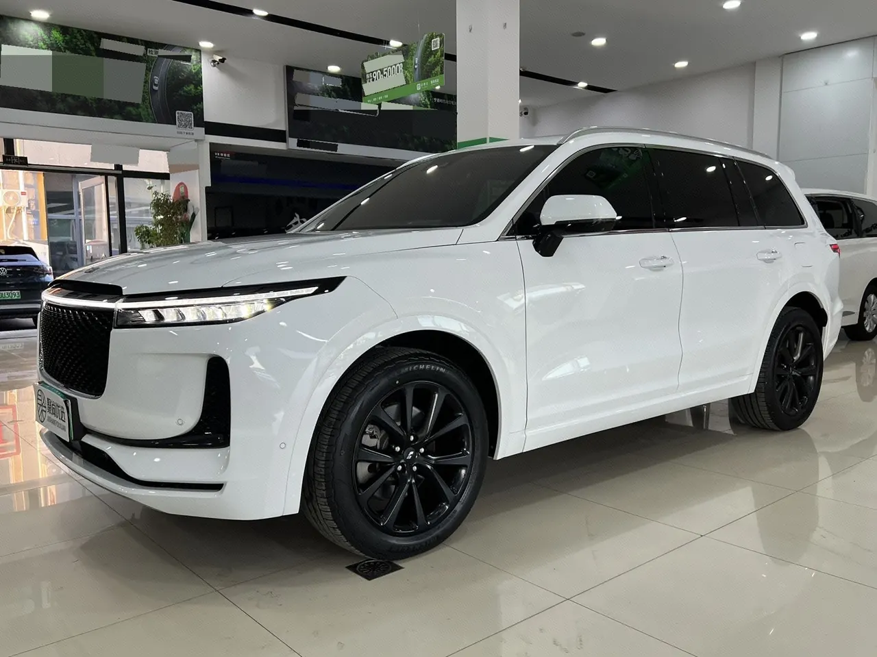 Li 2020 ONE 1.2T extended range 6-seat automatic gear - View 1
