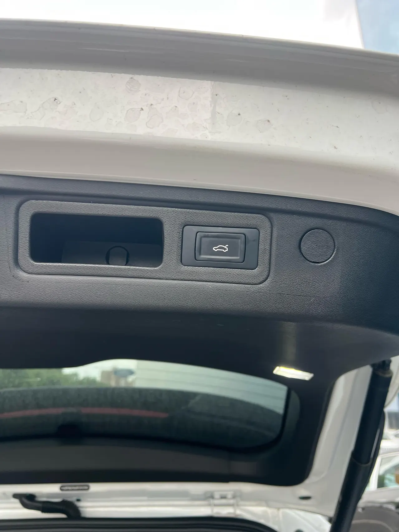 Jetour 2024 X70 PLUS 1.5T Champion Edition MAX5 Automatic Gear 5