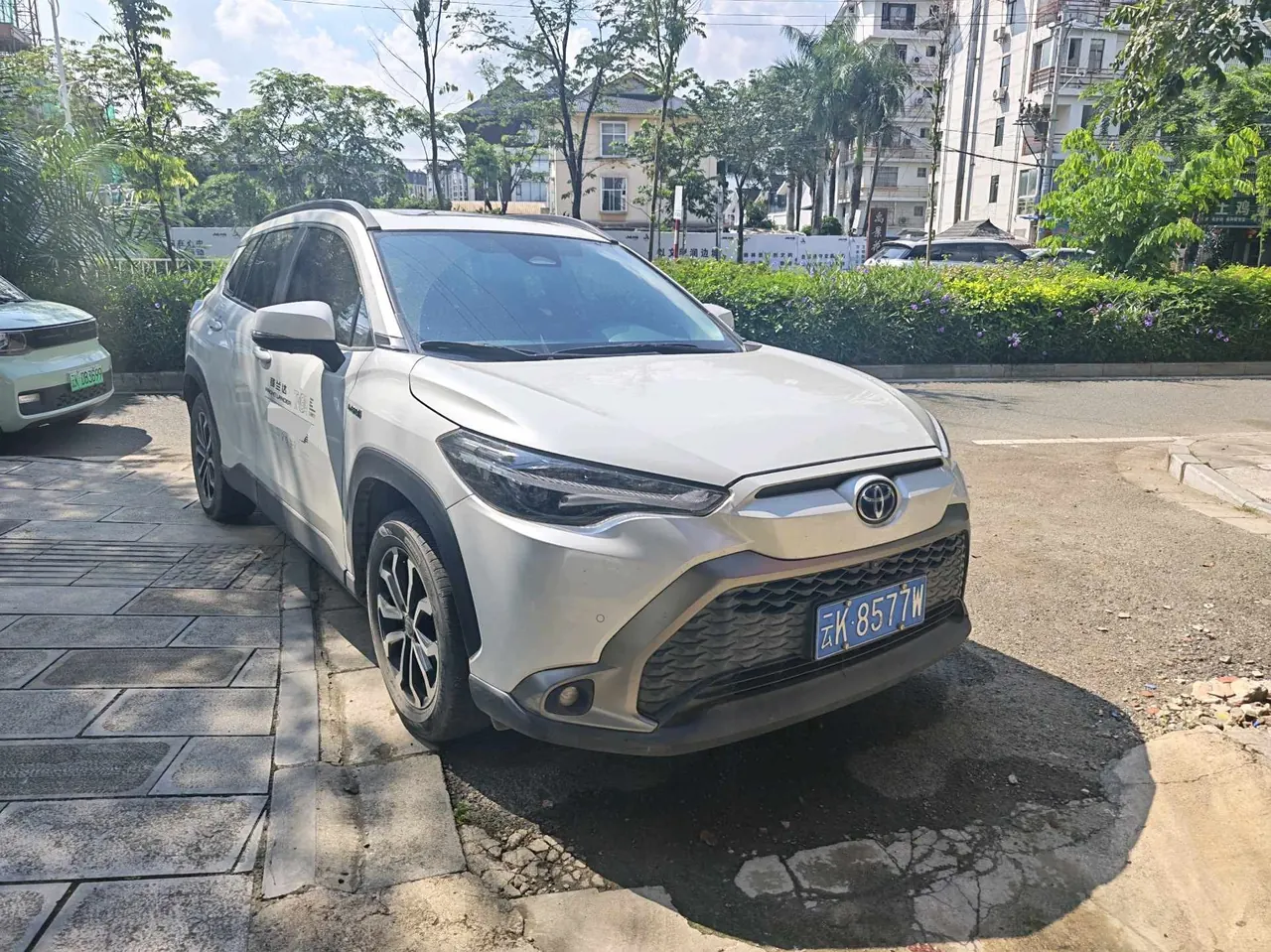 Toyota 2023 Fenglanda Shuangqing 2.0 Stepless Intelligent Electric Hybrid Premium Edition Automatic Gear 3