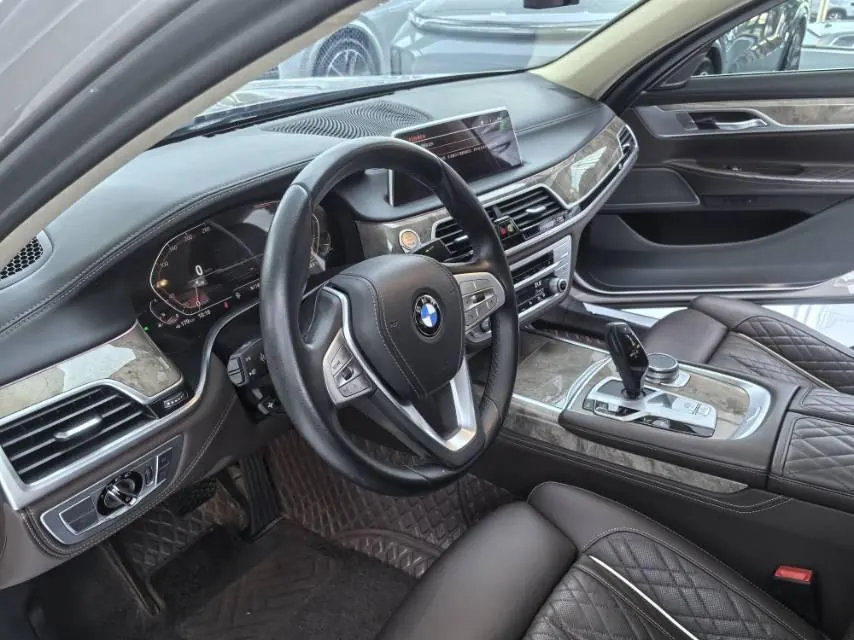 BMW 7 Series (Imported) 2021 740Li 3.0T Leading Luxury Suit Automatic Gear 4