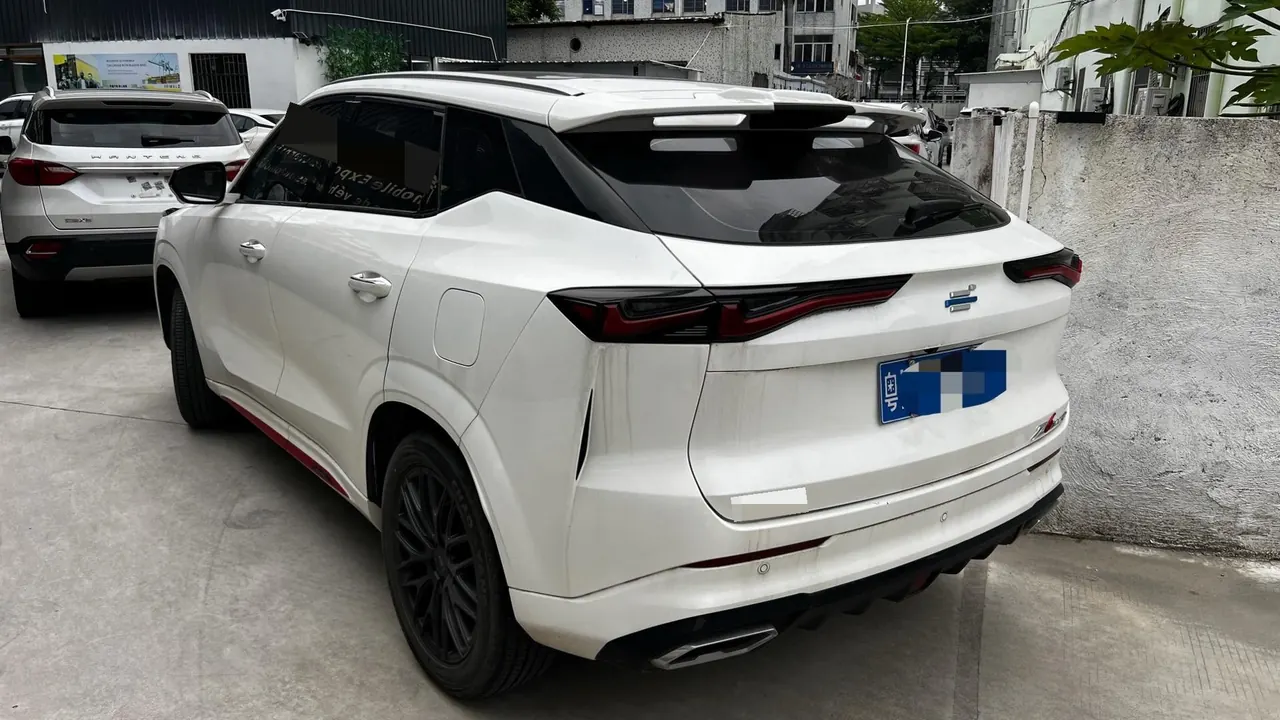 Oshan 2022 Z6 1.5T Blue Whale Smart Automatic Gear 3
