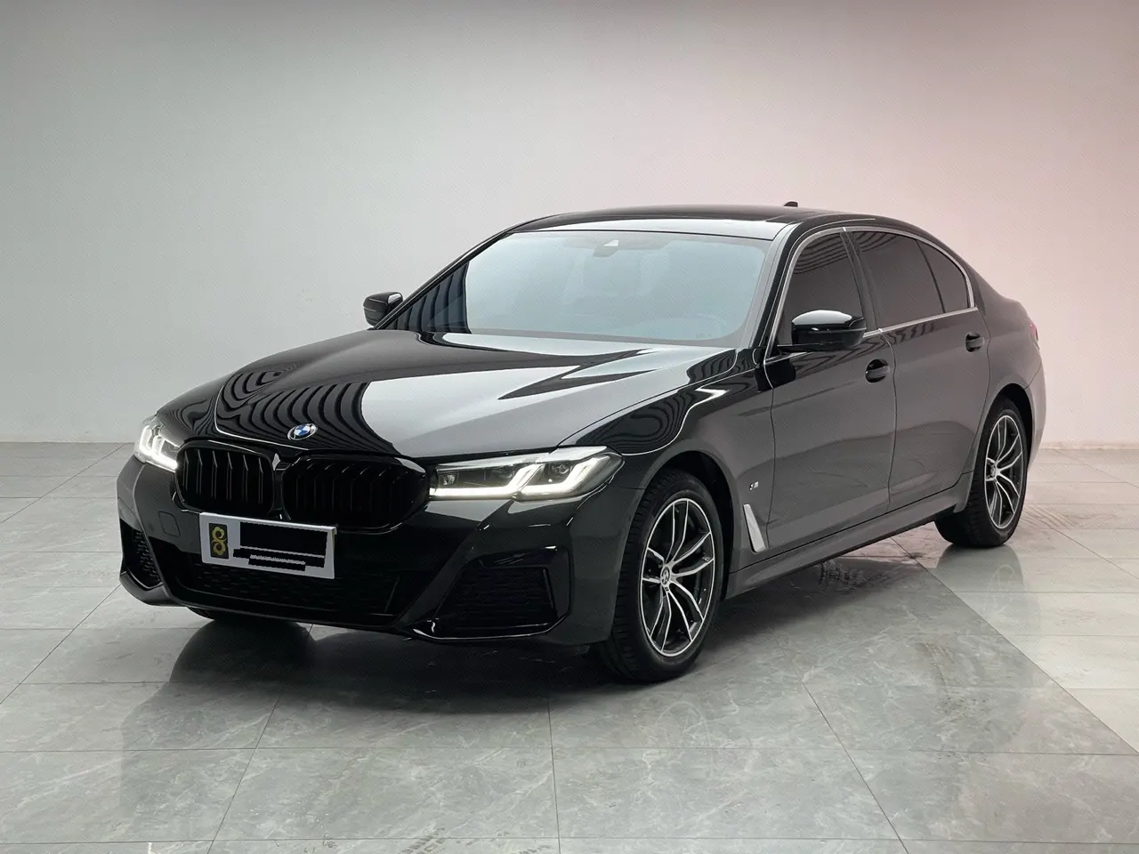 Open image lightbox: BMW 5 Series 2022 525Li 2.0T M Sports Suit (Change 2) Automatic Gear