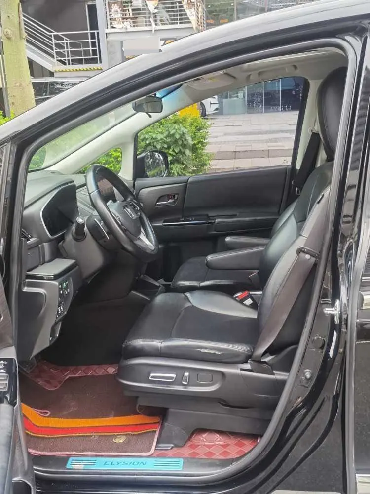 Honda 2022 Ailishen Hybrid 2.0 Stepless Comfort Edition Automatic Gear 4