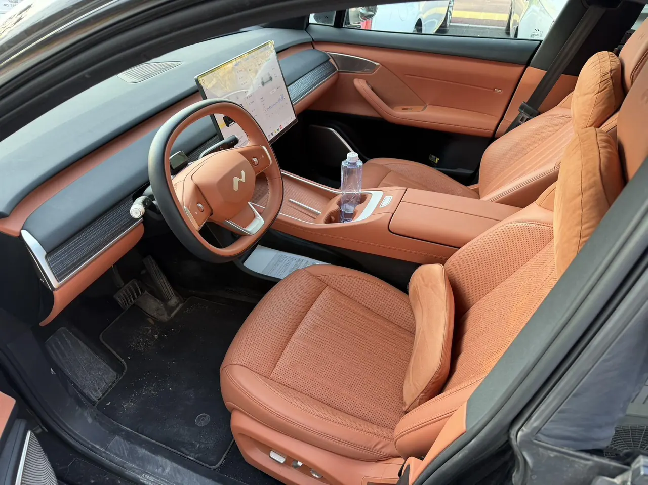 ONVO 2025 L60 60kWh rear drive version automatic gear 5