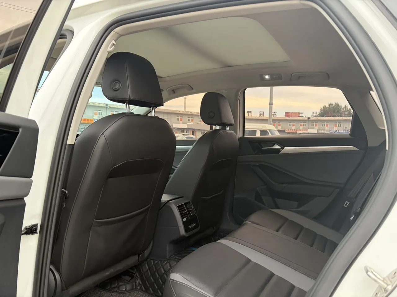 Volkswagen 2022 Sagittarius 1.4TSI 280TSI Exceed Edition Automatic Gear 4