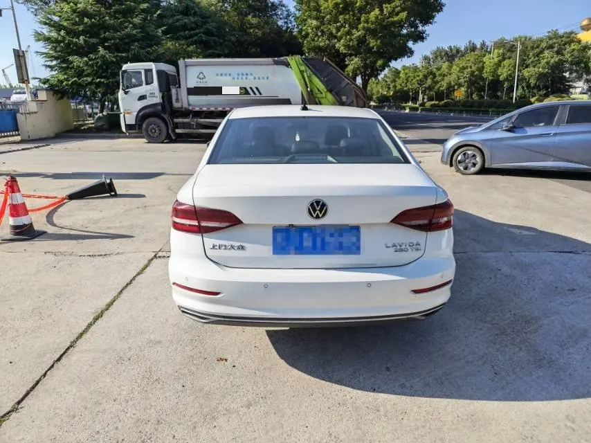 Volkswagen 2021 Lavida 1.4TSI 280TSI Comfort Edition Automatic Gear 4